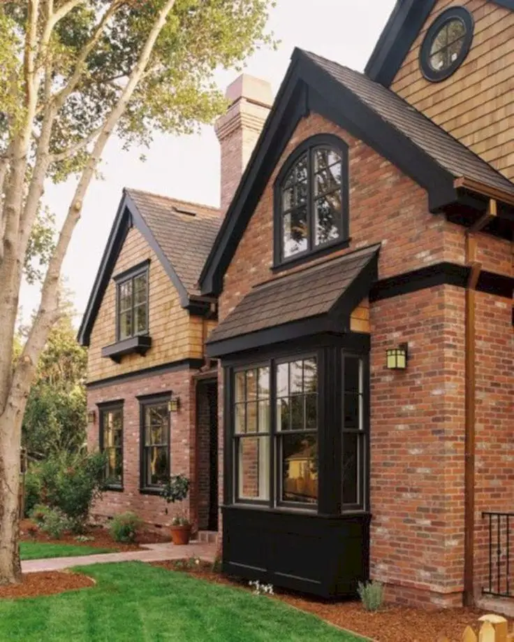 30 Amazing Red Brick House Design Ideas