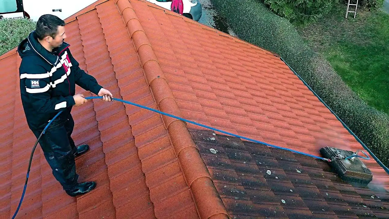5 Reasons to Not Pressure Wash a Tile Roof