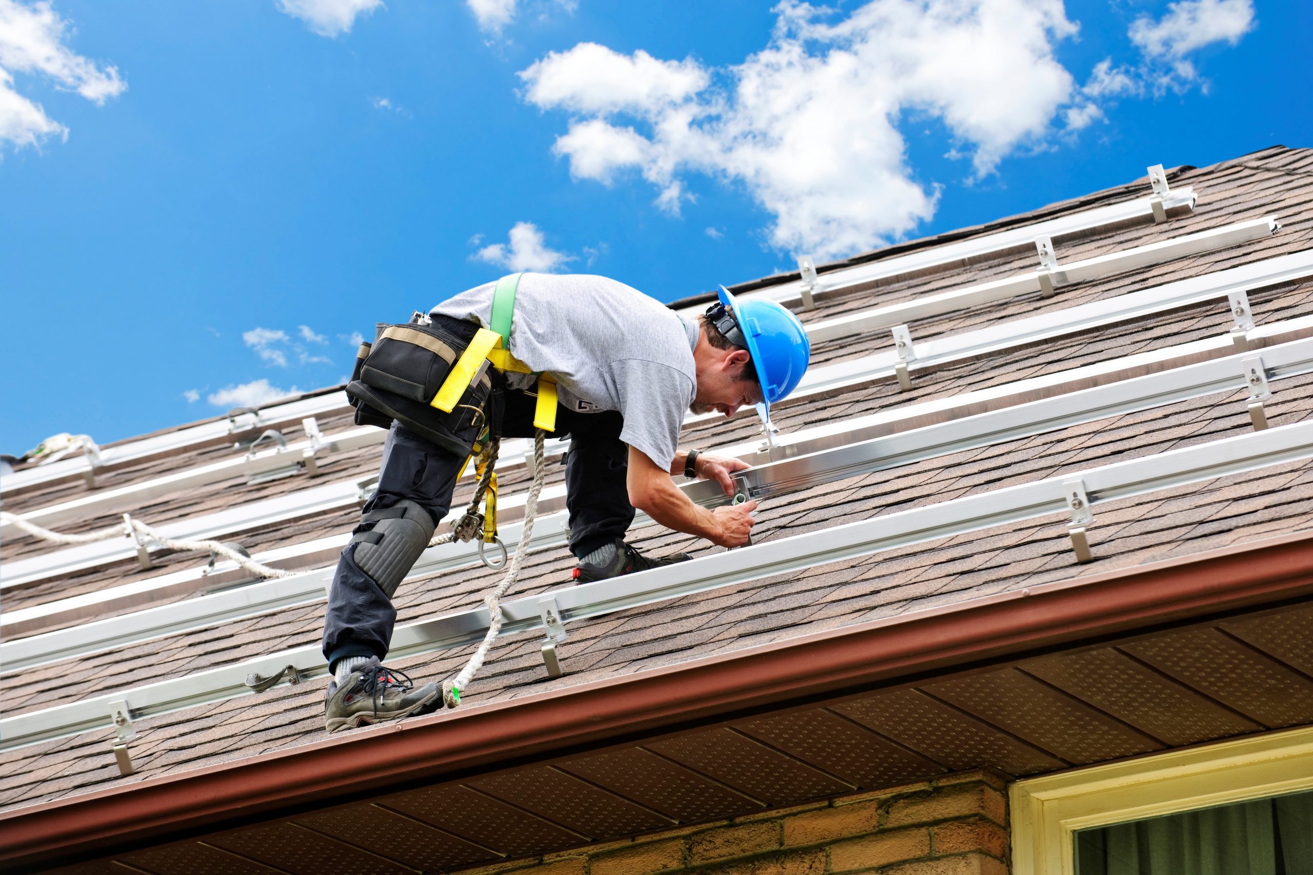 7 Things to Consider When Choosing a Roofing Company