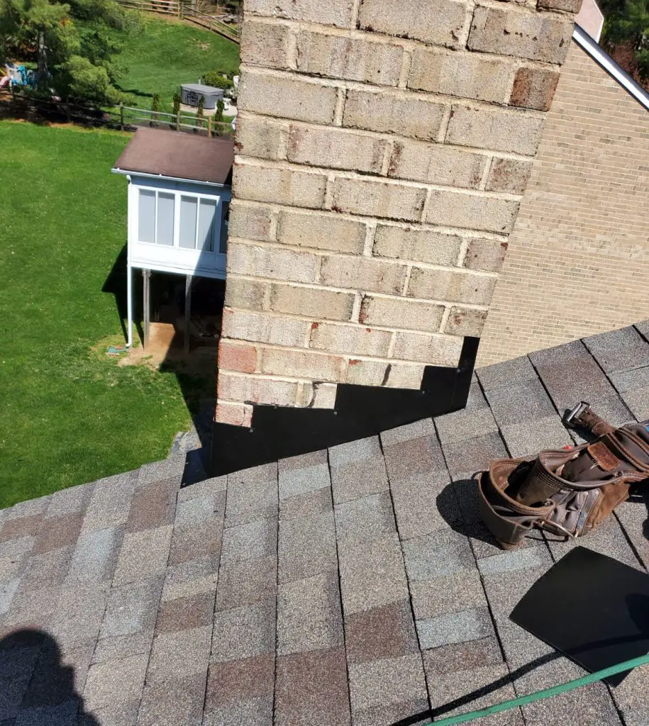 9 tips for a long lasting roof â Monroys Roofing Exteriors