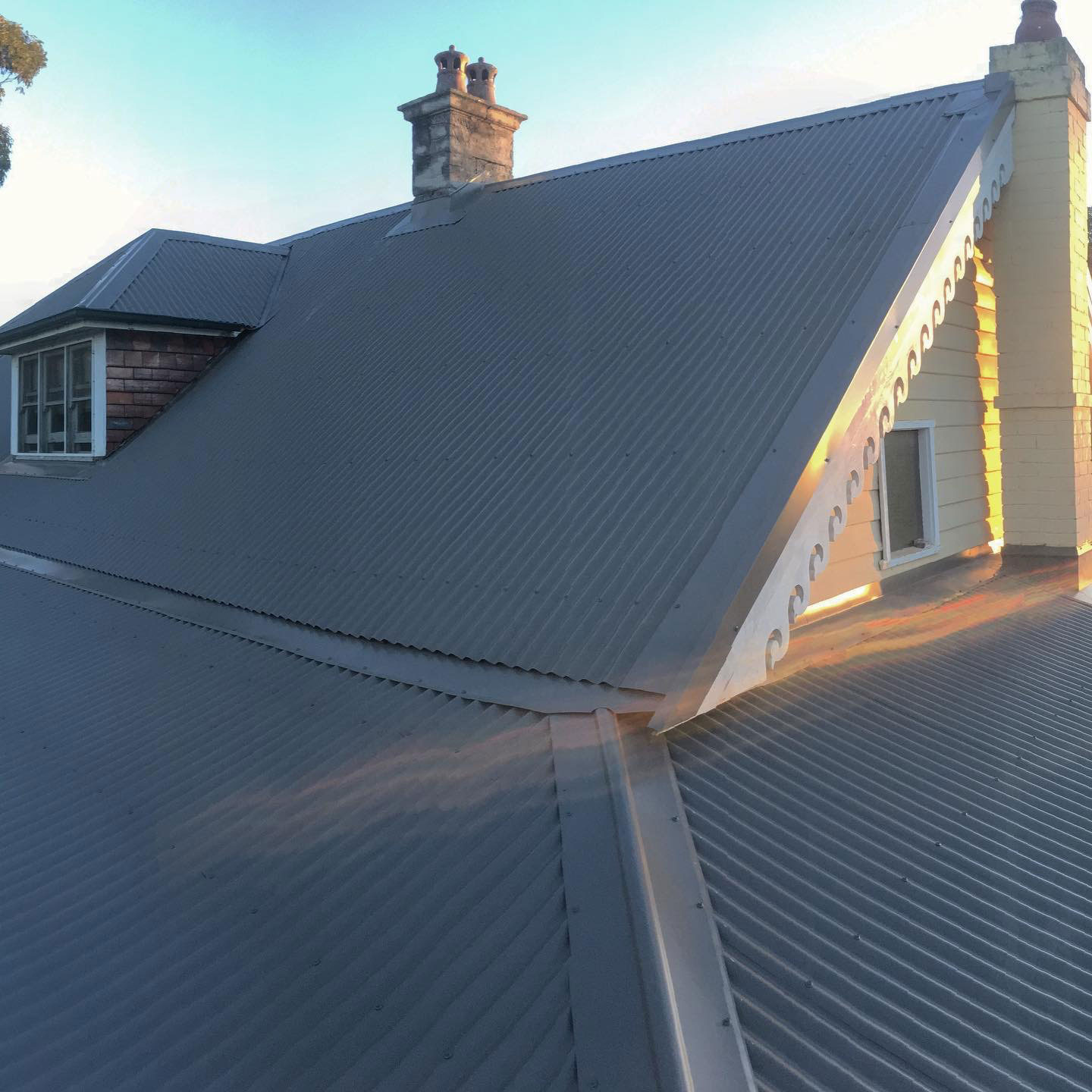 Best Metal Roof Designs for Sydney Homes