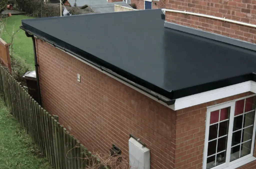 Covering Your Flat Roof So It Can Cover You â House Realestate