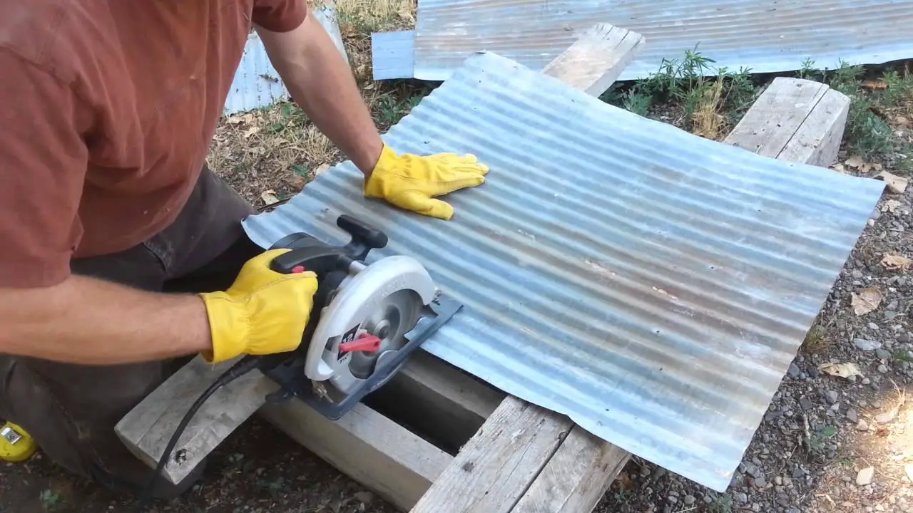 Cutting Metal Roofing With Circular Saw