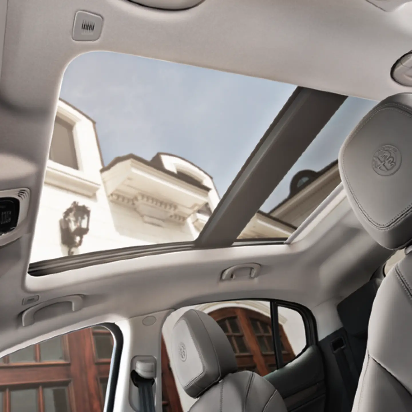 Does Mazda Cx 9 Have Panoramic Sunroof