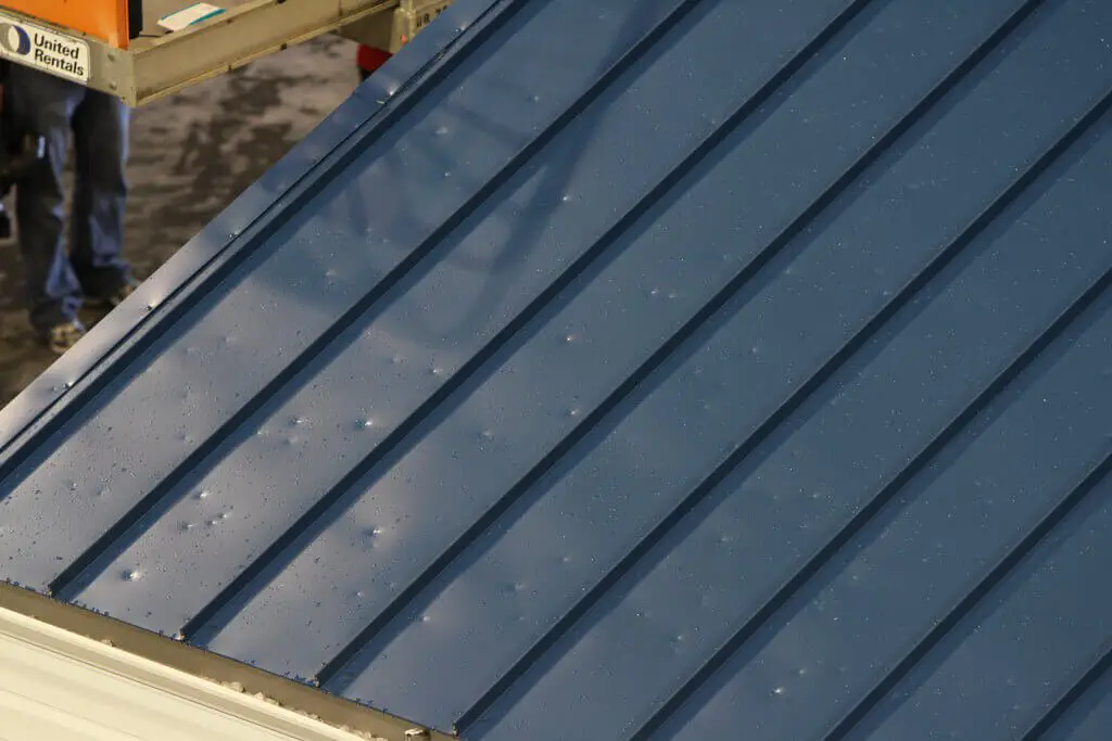Does Your Roof Have Hail Damage? Call Metro For a Free ...