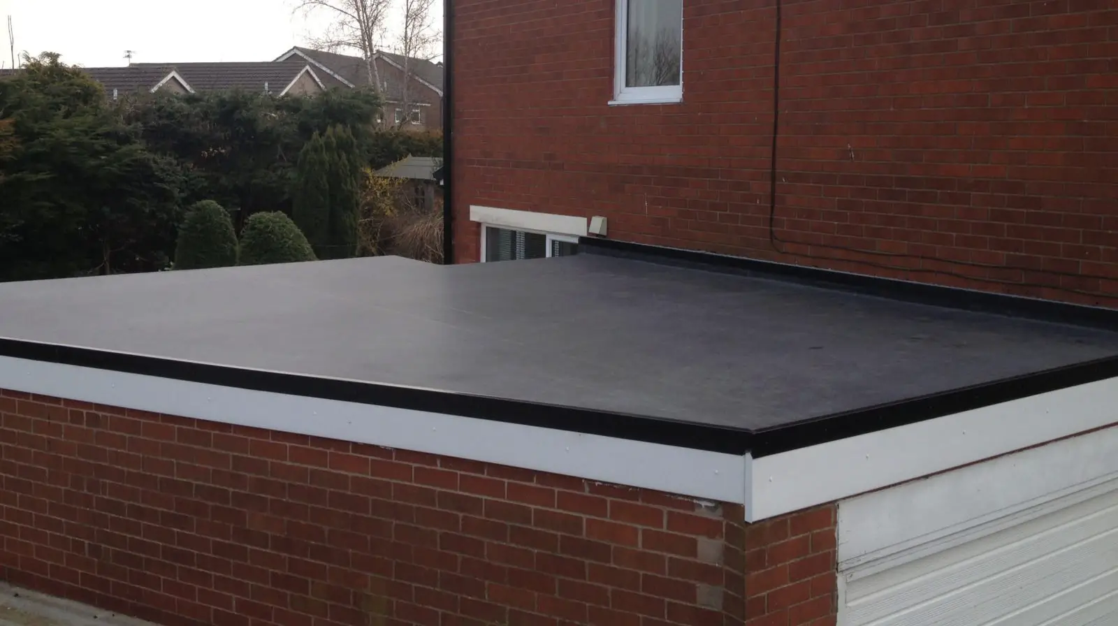 EPDM Rubber Roofing For Garden Buildings