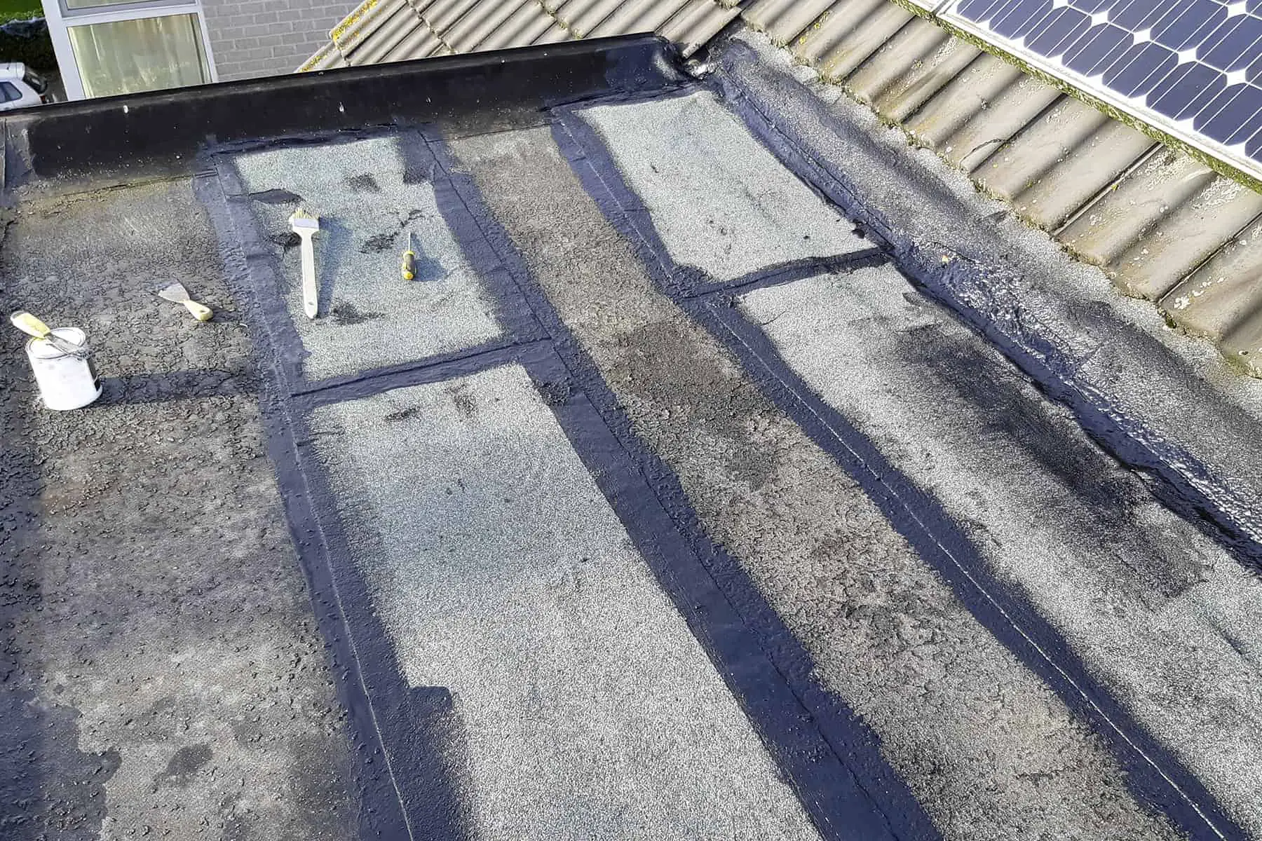Flat Roof Repair: A Guide On What to Do (Step by Step)