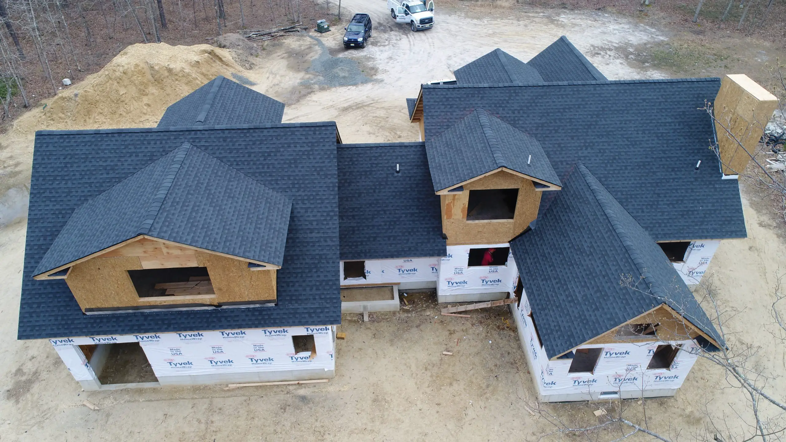 GAF Timberline HD Lifetime Roofing System with Charcoal Shingles ...