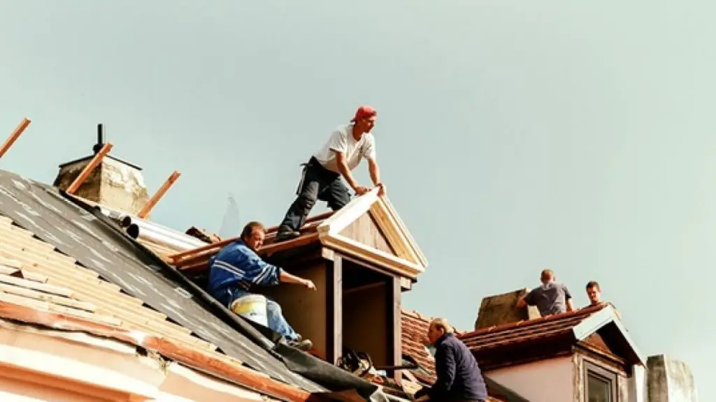 Getting a New Roof Installed? Here is What You Should Not Do