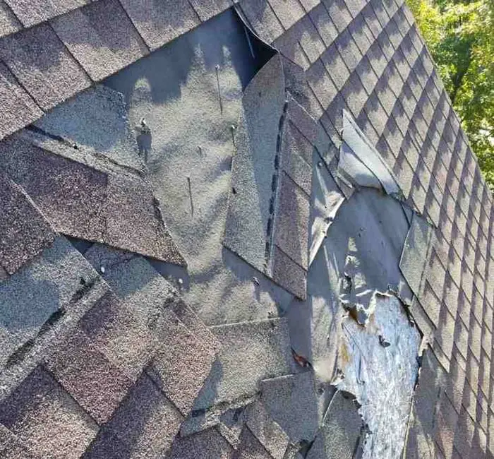 Homeowners insurance: Whatâs the process to replace a storm damaged roof?