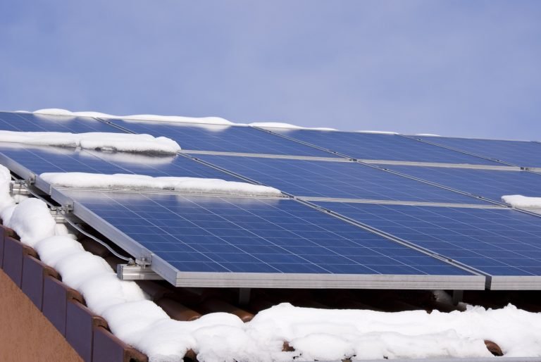 How Does Winter Affect My Solar Panels?