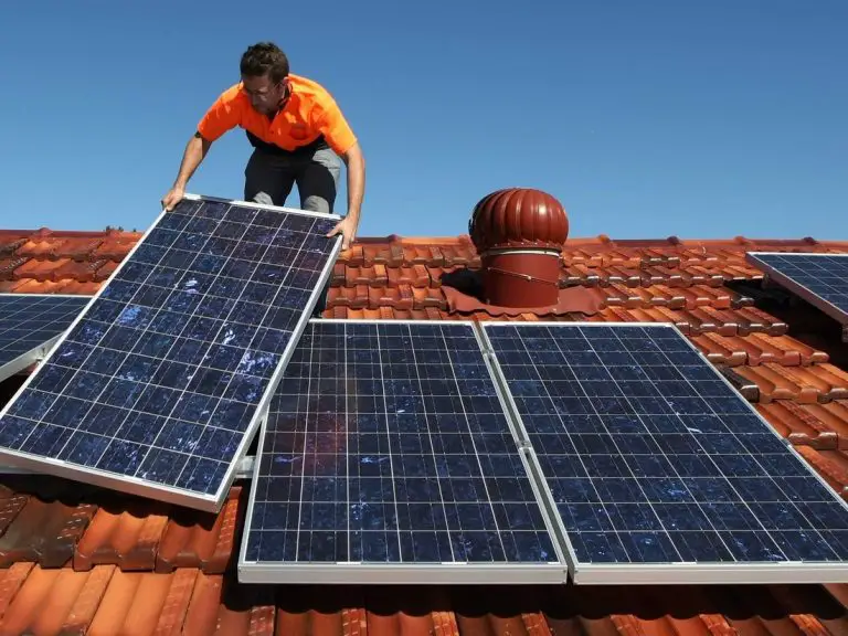 How long do Solar Roof Last?