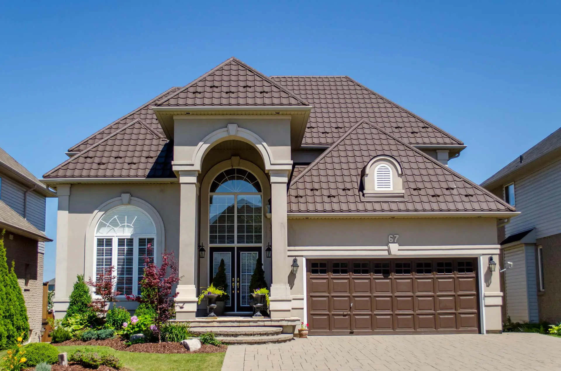 How Much Does Metal Roof Cost: Comparison against shingles ...