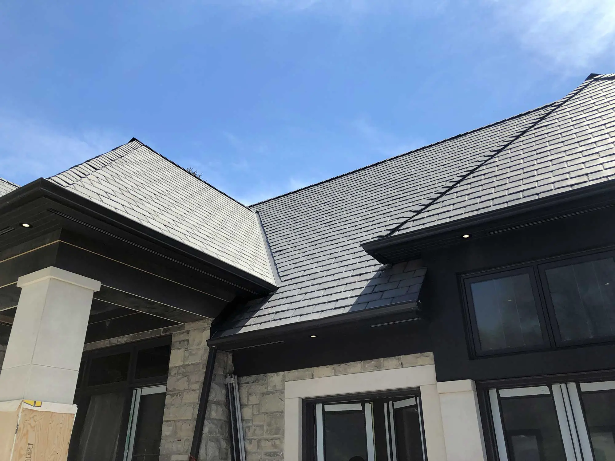 How Much Does Rubber Roofing Cost?