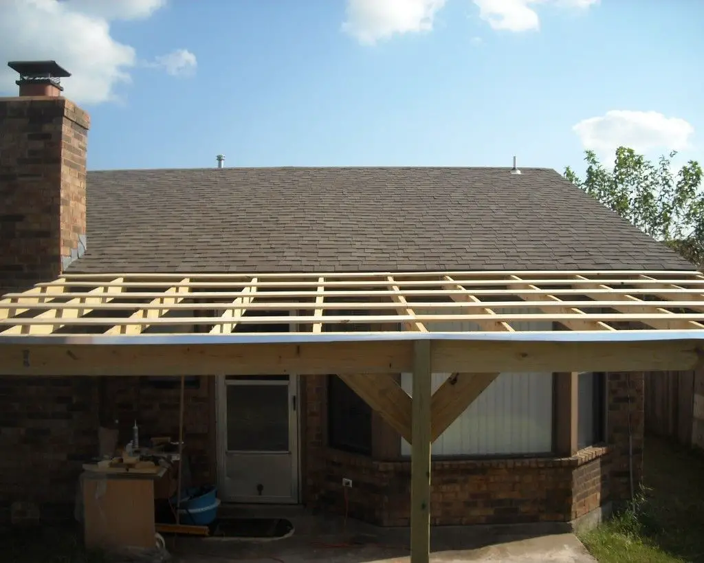 How to Build a Patio Cover With a Corrugated Metal Roof ...