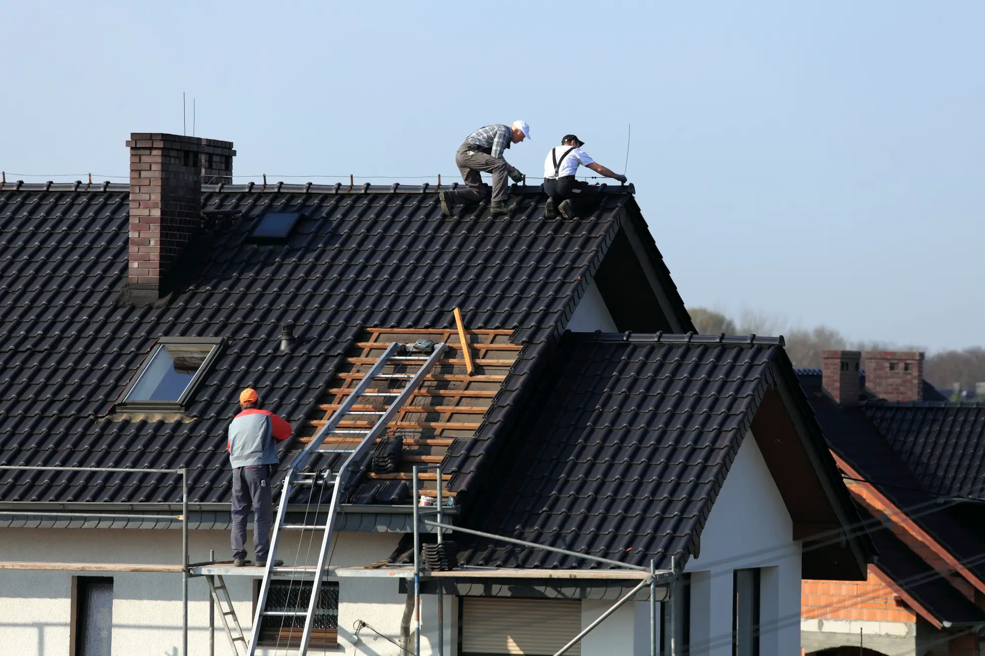 How to Get Insurance to Pay for Roof Replacement in 5 Easy ...