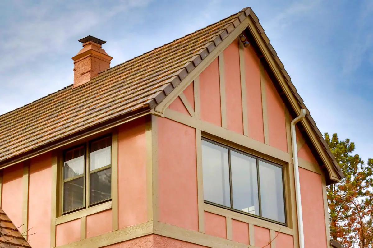 How to Pick the Best Roof Shingle Color for Your Home ...
