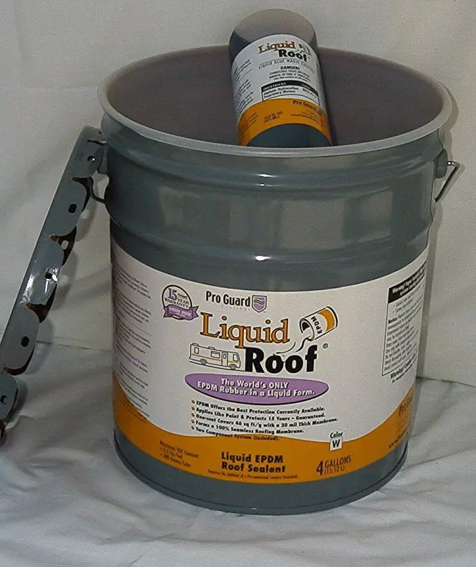 Liquid Roof Rv Roof Coating &  Repair 4 Gallon Pail