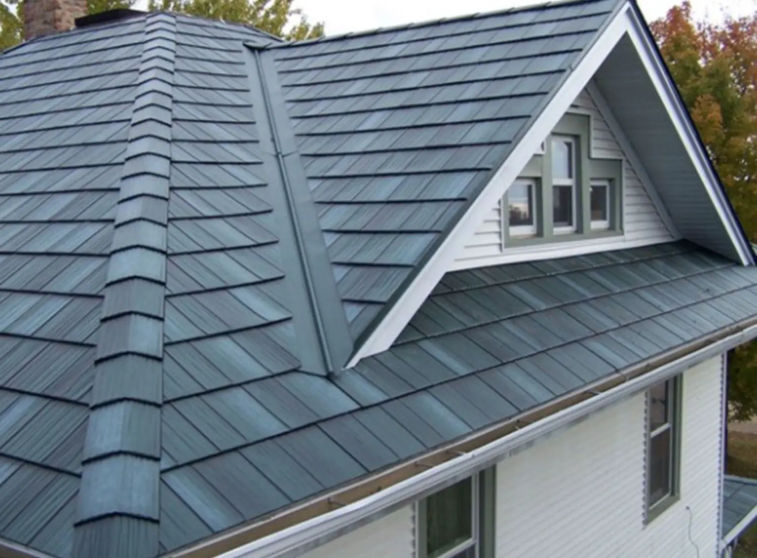 Metal vs. Composite Roof Shingles: What Is The Best ...