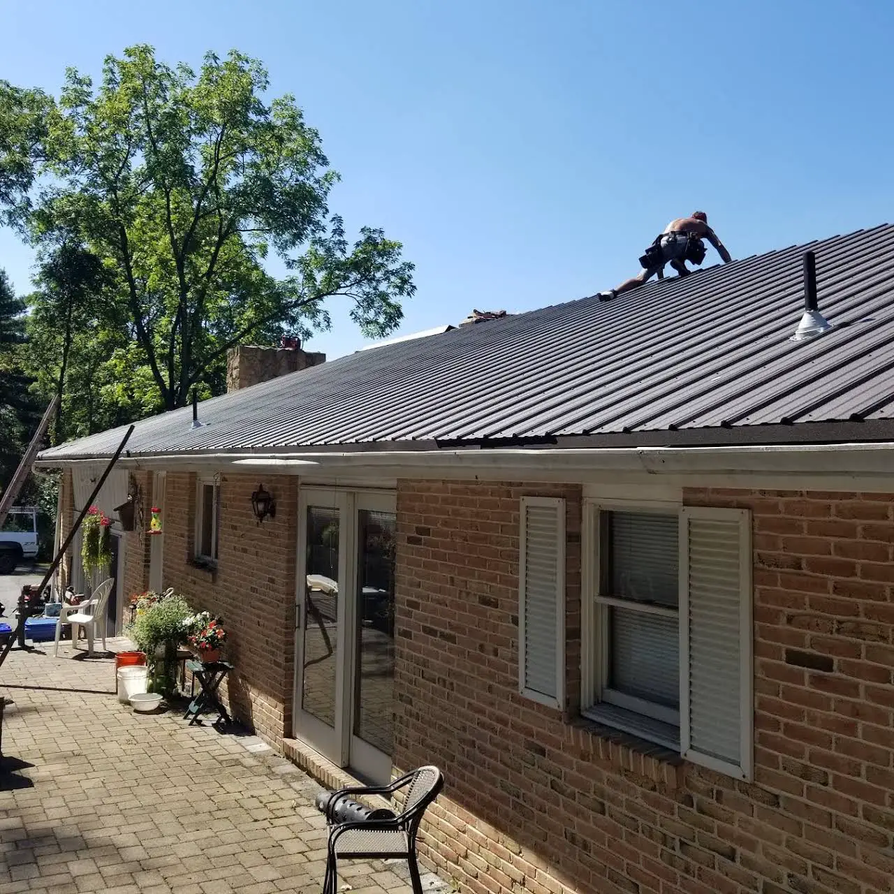 R &  R Roofing/Rubber/Metal/Shingle Roofing