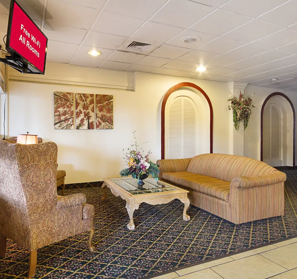 RED ROOF INN® MONTGOMERY