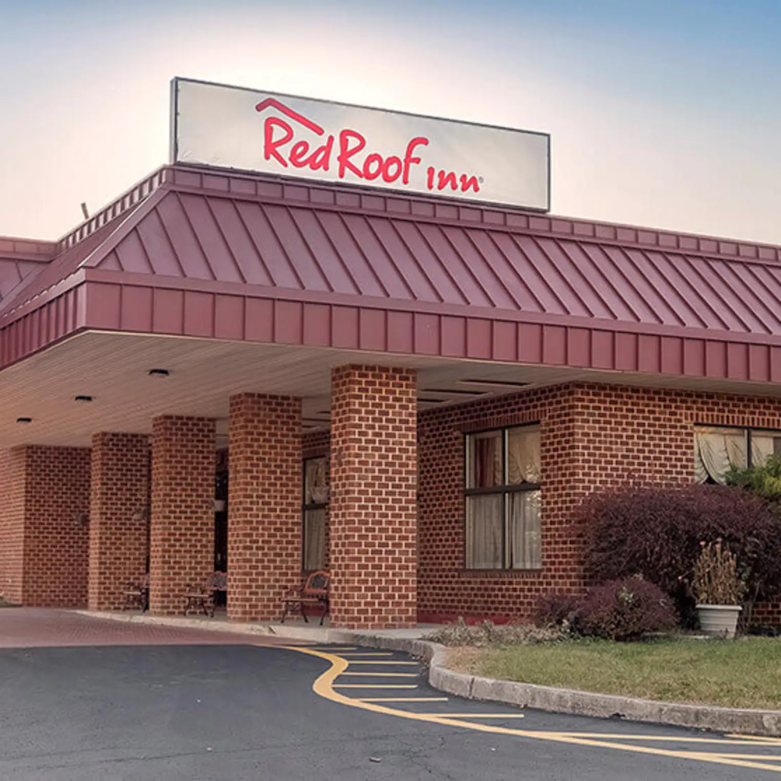 Red Roof Inn Plus