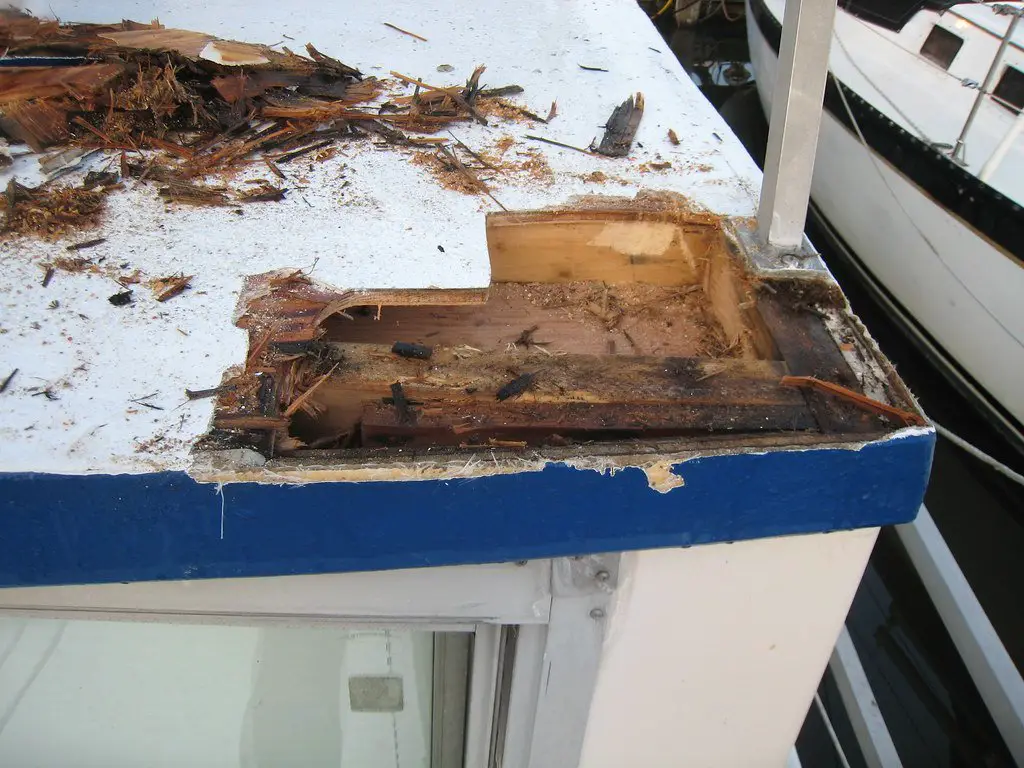 Repair of Rotten Deck Plywood in Corner
