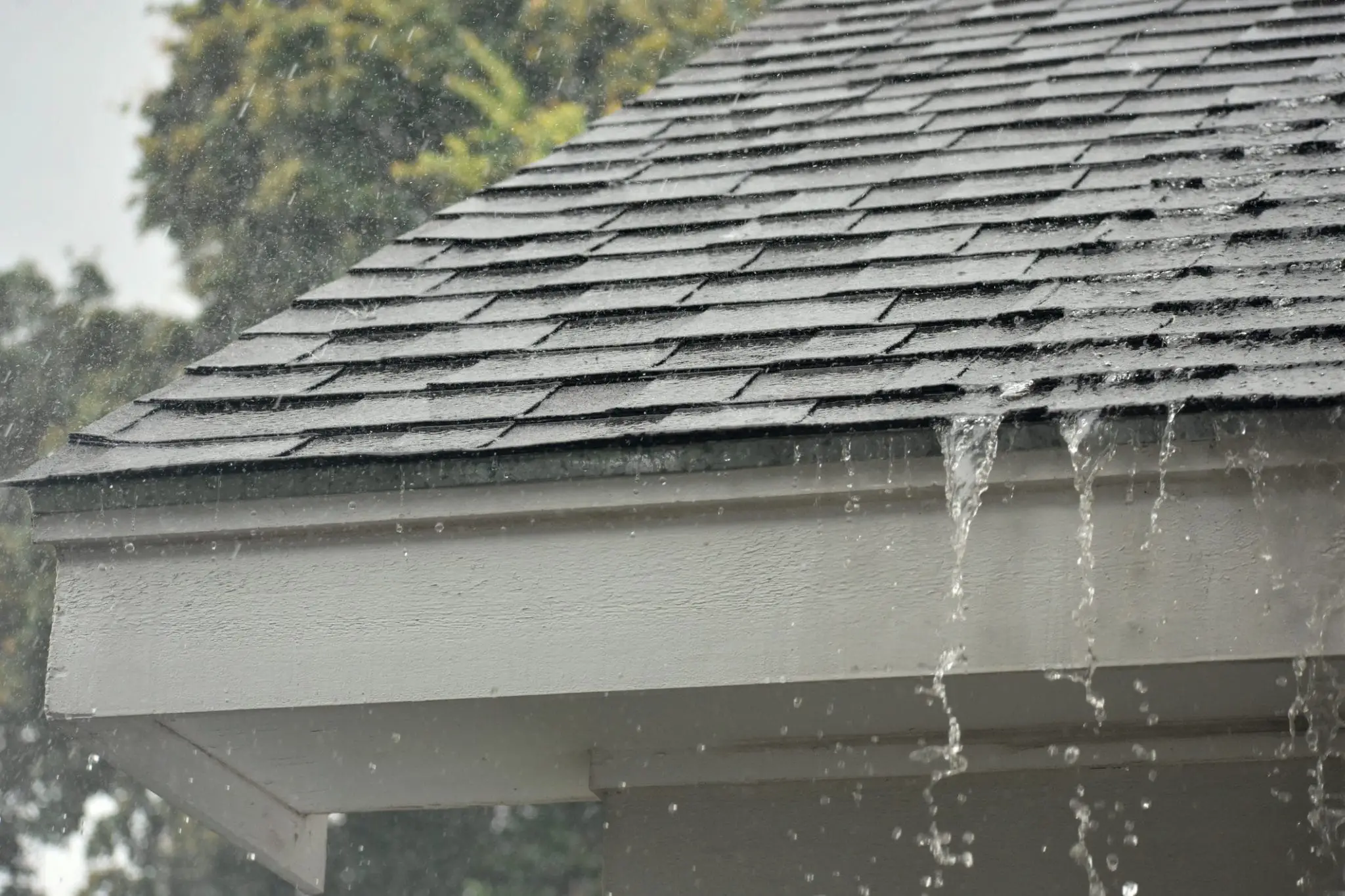 Roof Hail Damage: 5 Benefits Of Metal Roofing