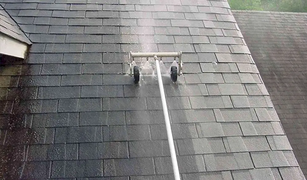 Slate roof cleaning: Working method and Prices