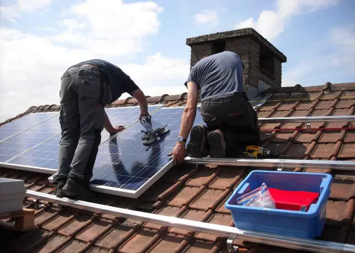 Solar Panels vs. Roof: Will Solar Panels Cause Roof Damage?
