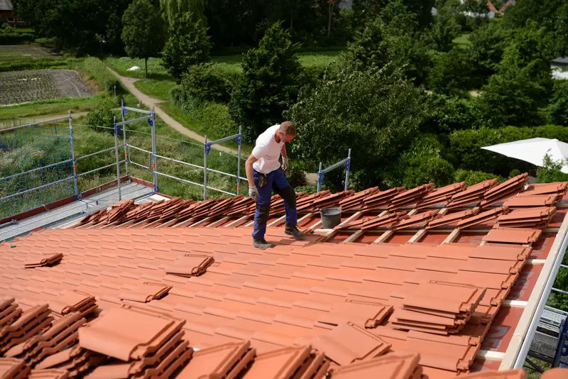 SOLVED: Can You Walk On A Tiled Roof?