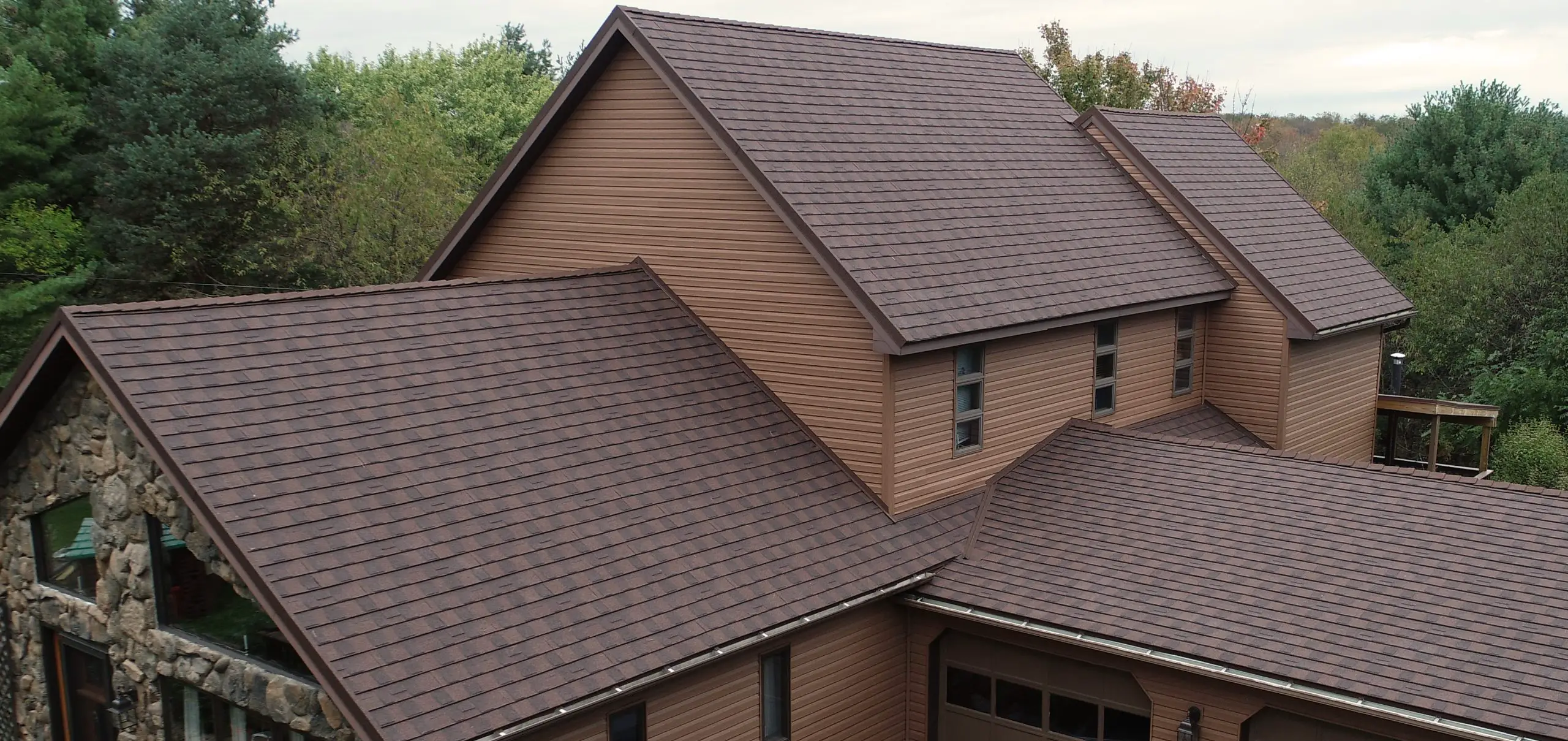 Take Advantage of the Benefits of Winter Metal Roof ...