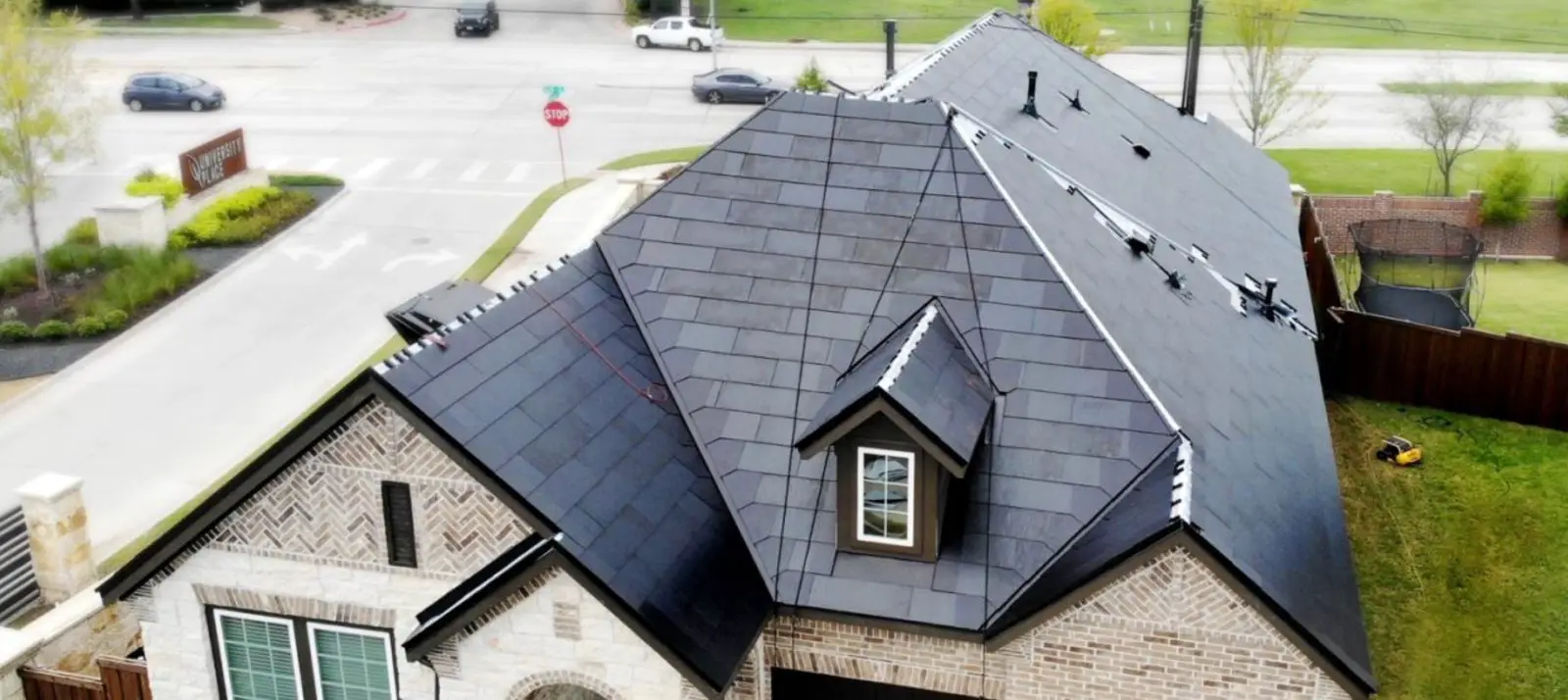 Tesla Solar Roof is going to power smart neighborhood ...