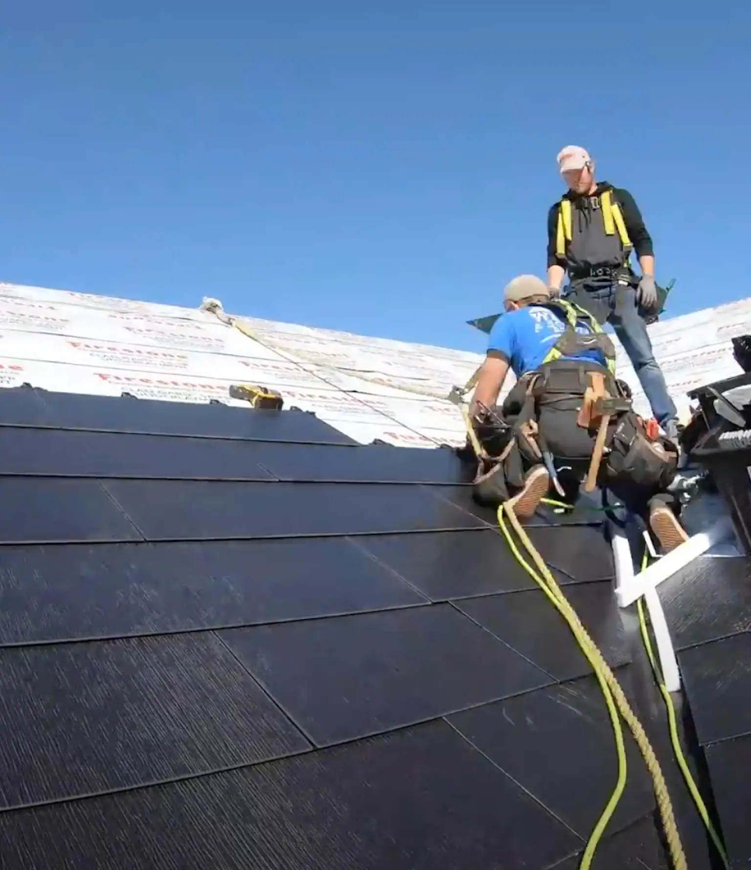 Tesla Solar Roof: time lapse video shows what installation is really like