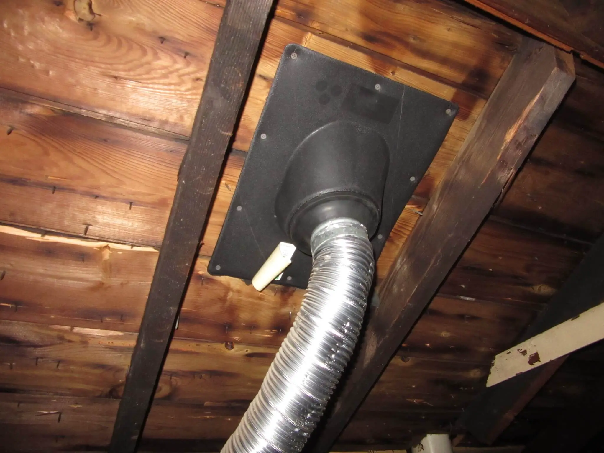 The best of the worst home inspection photos of 2015: Amen to duct tape ...